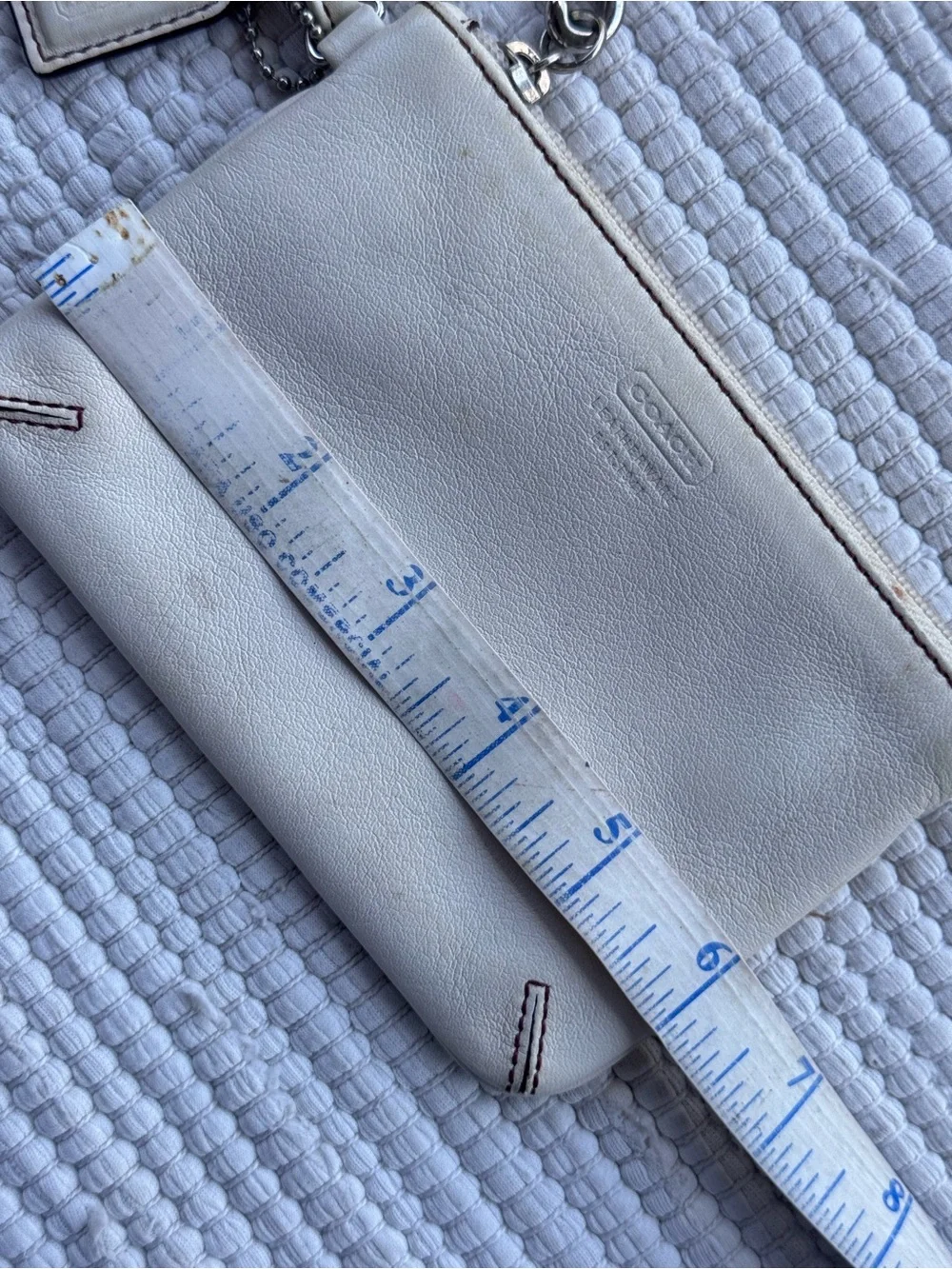 Coach Bone White Leather Wristlet Pouch Silver Hardware Zip Clutch